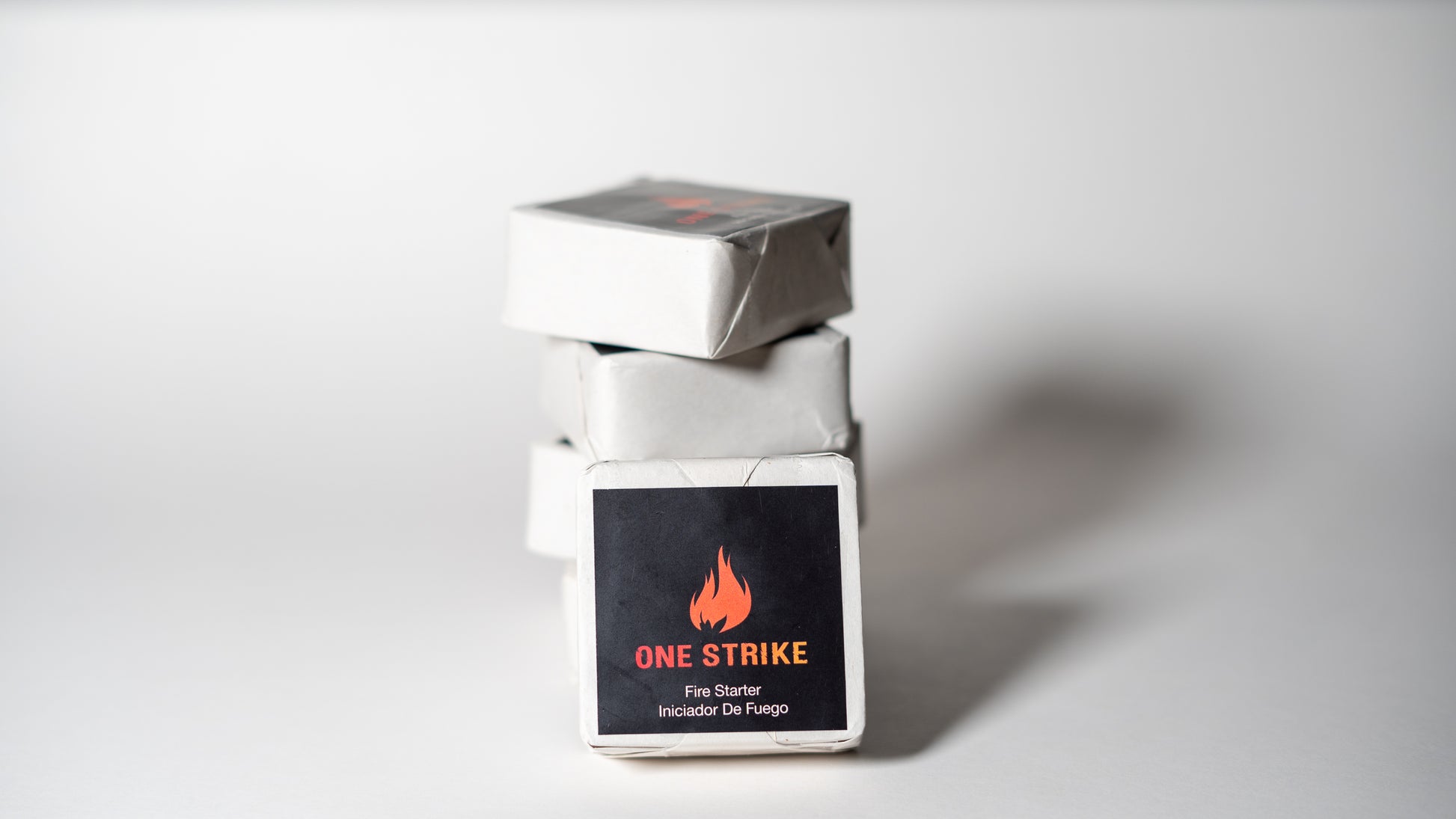 Portable fire starter for emergency and survival situations
